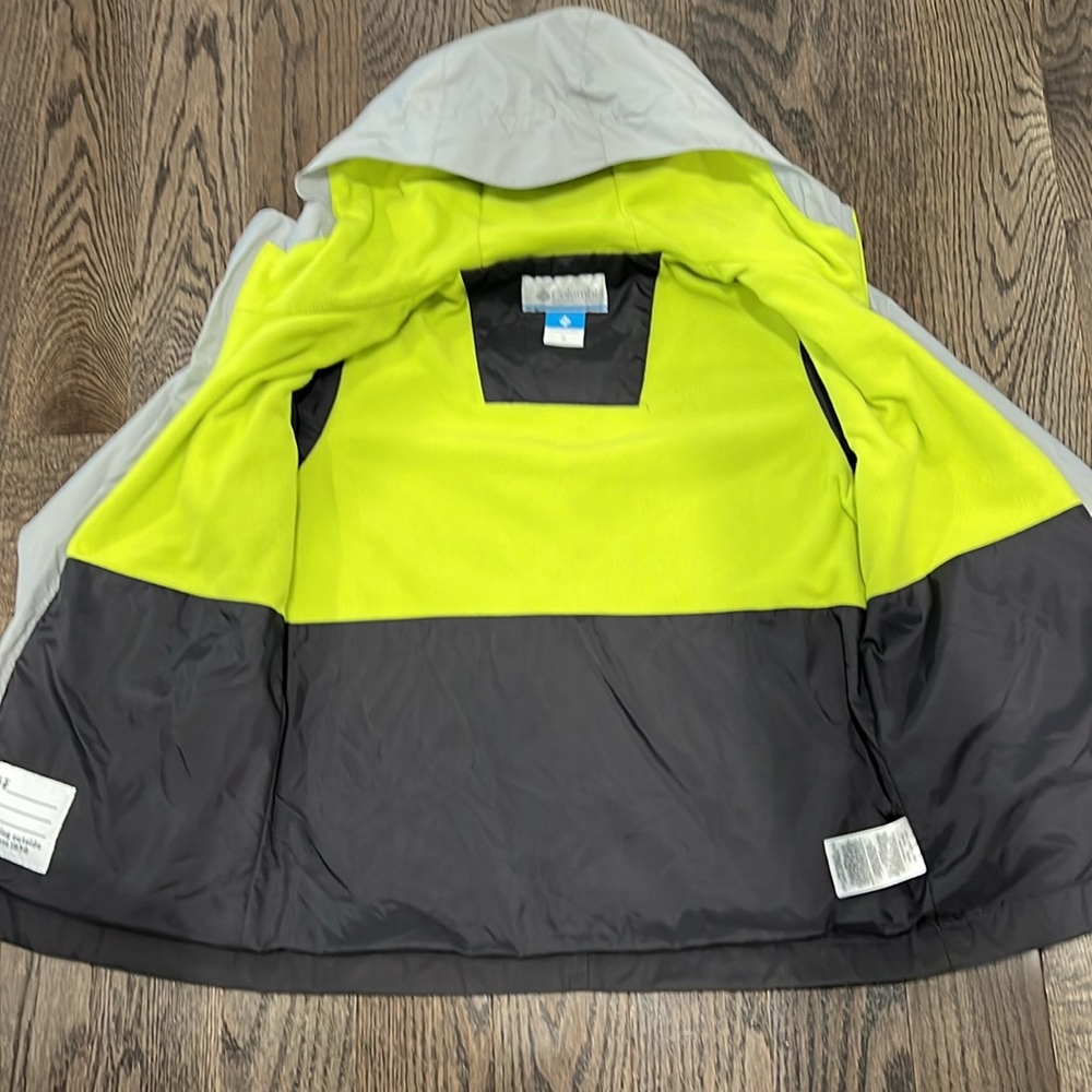 Columbia Jacket - Picture 3 of 5